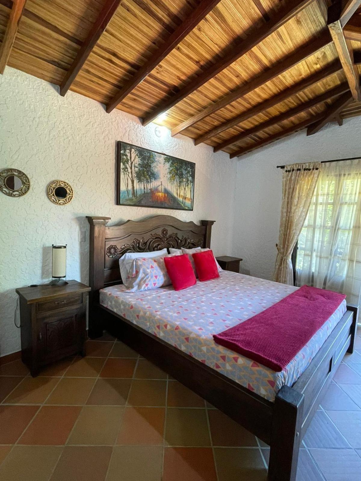 Rancho San Luis, Paramo Exterior foto