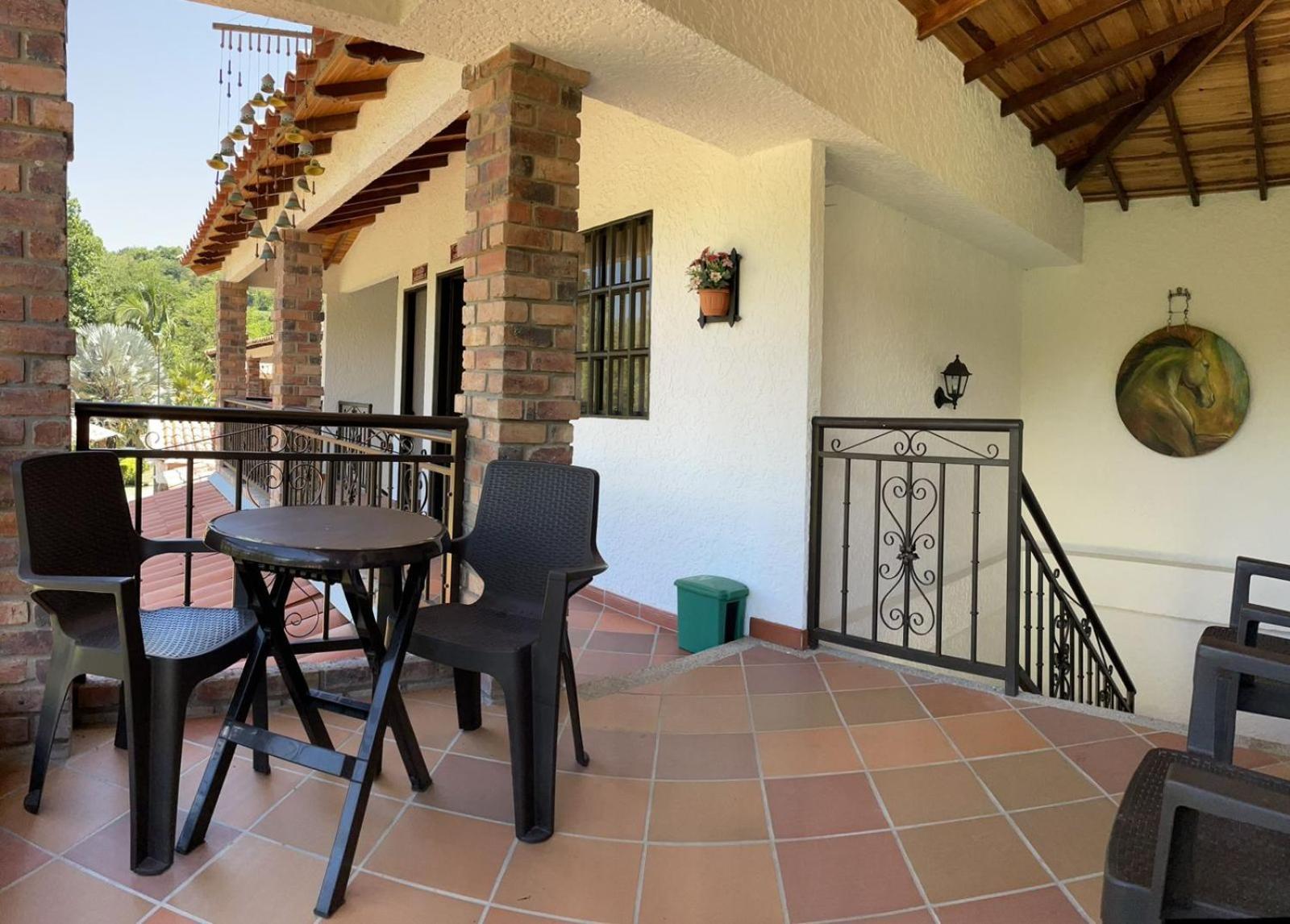 Rancho San Luis, Paramo Exterior foto