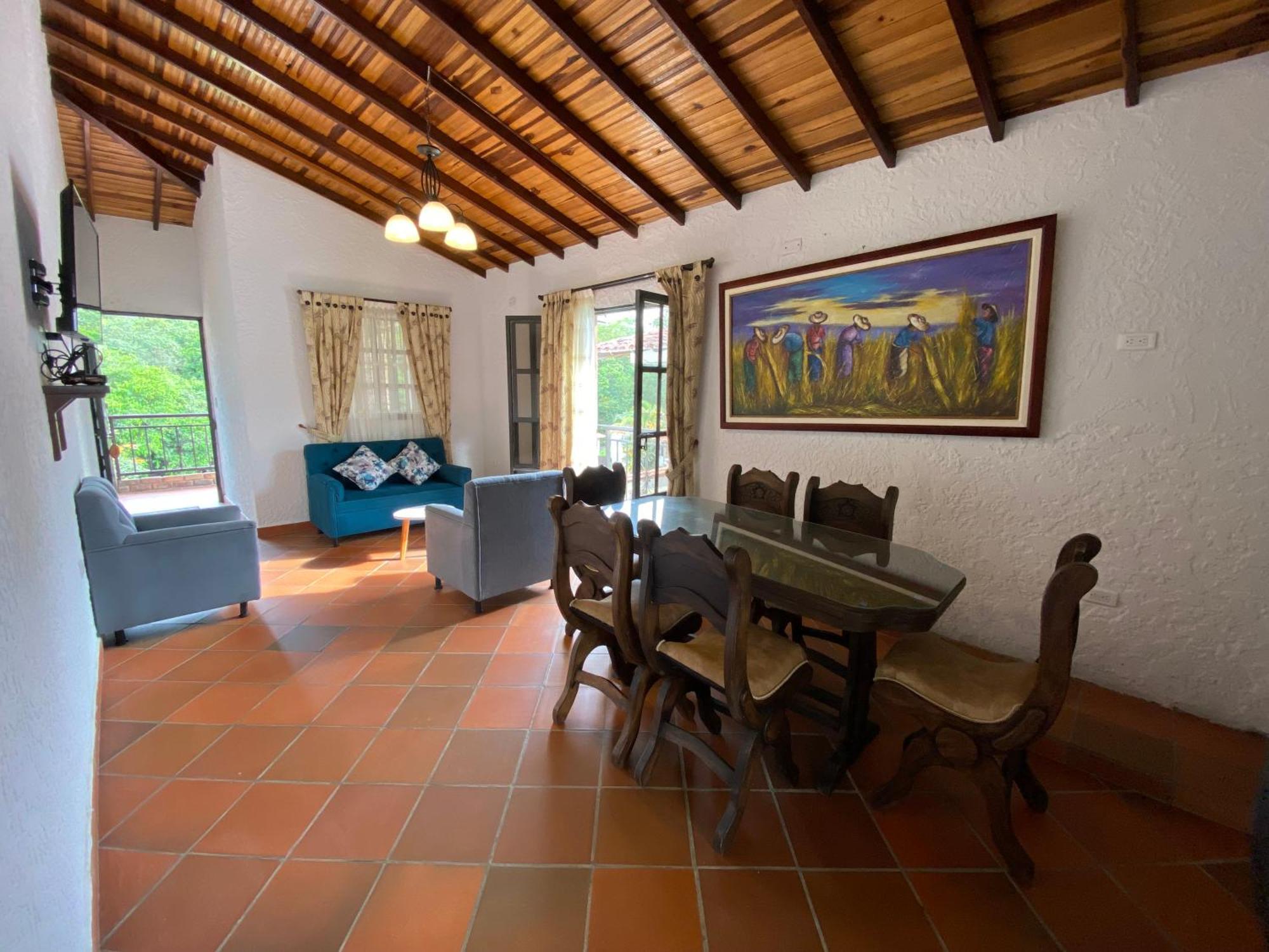 Rancho San Luis, Paramo Exterior foto